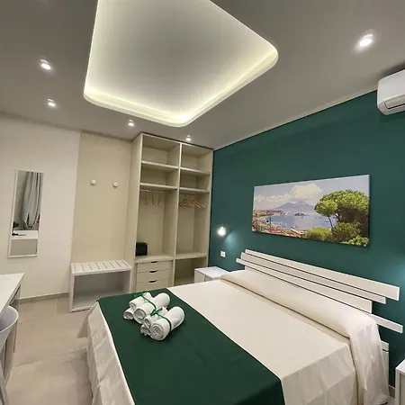 Cozzolino House's לינה וארוחת בוקר ארקולאנו